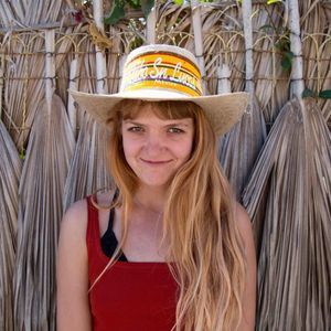 Meet your Posher, Brooke